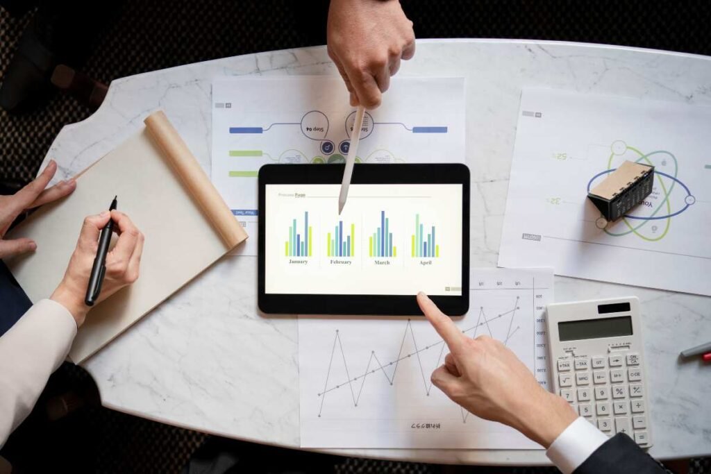 Industry statistics showing growth of digital transformation and LapwingLabs business impact